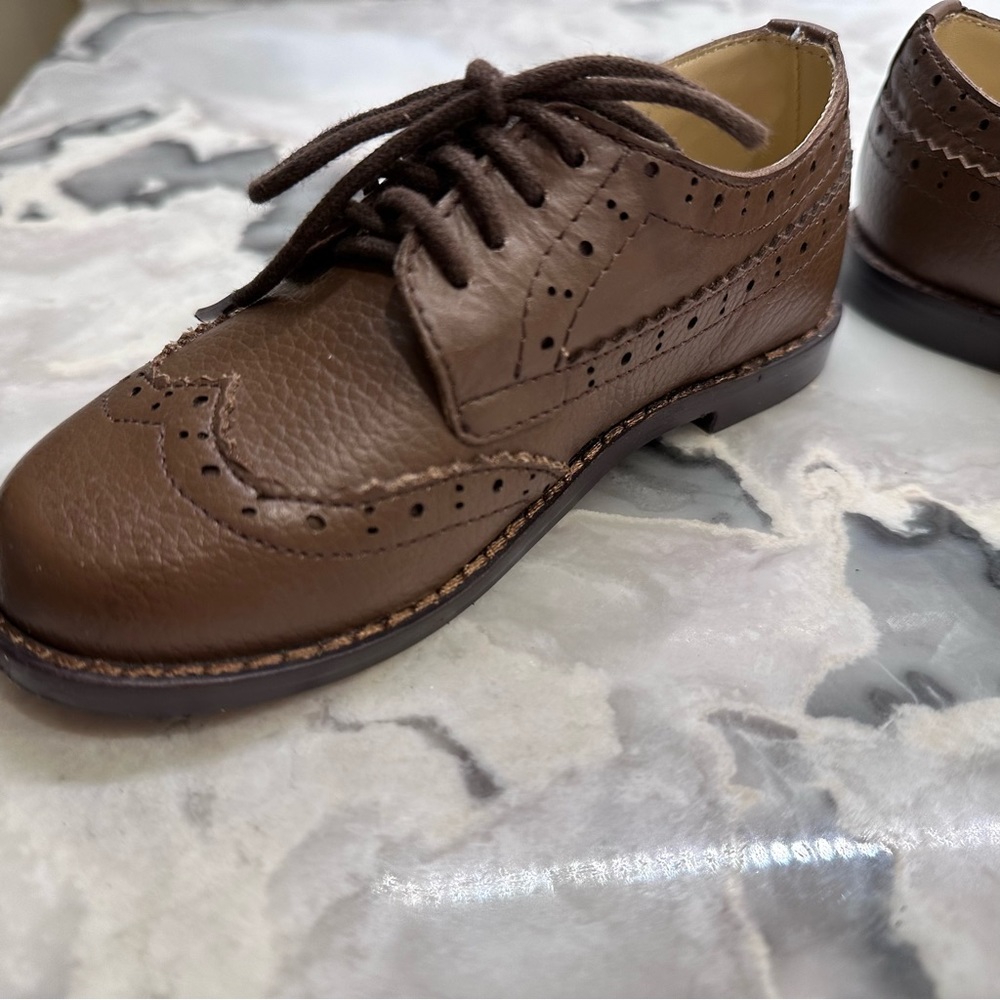Janie and Jack gorgeous formal dress shoes size -7
